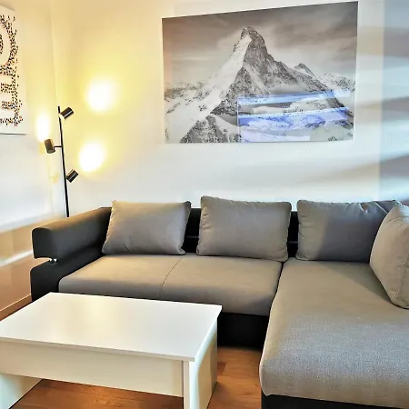 Montana Centre, Chaleureux Proche Des Pistes ! Apartment *